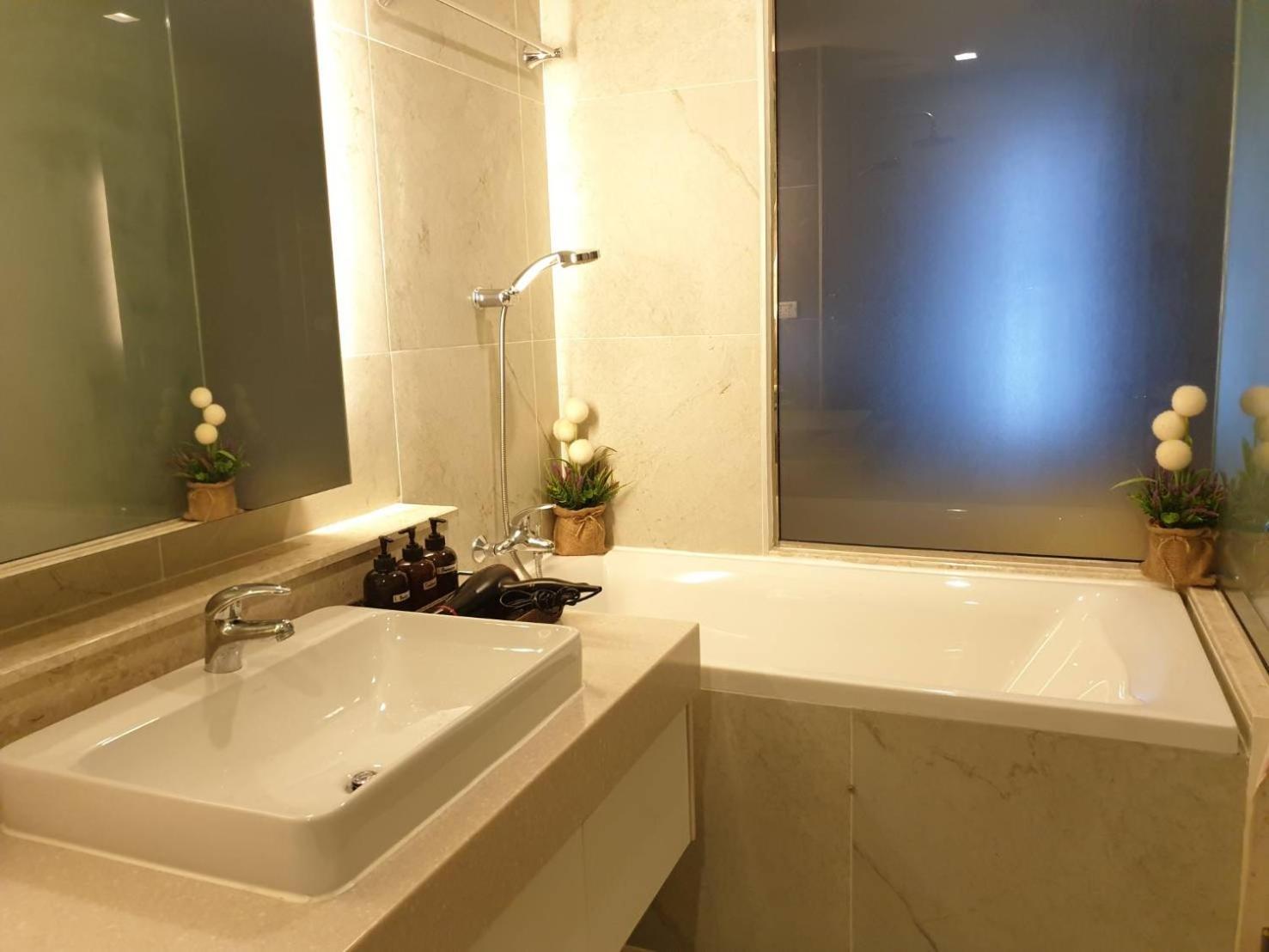 The Astra Chiang Mai Family Room Екстер'єр фото